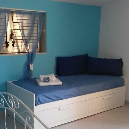 Guest house Brezza Marina *